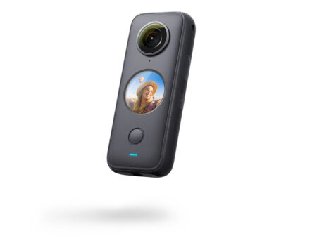 Insta360 ONE X2